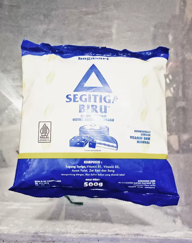 Terigu segitiga biru 500g